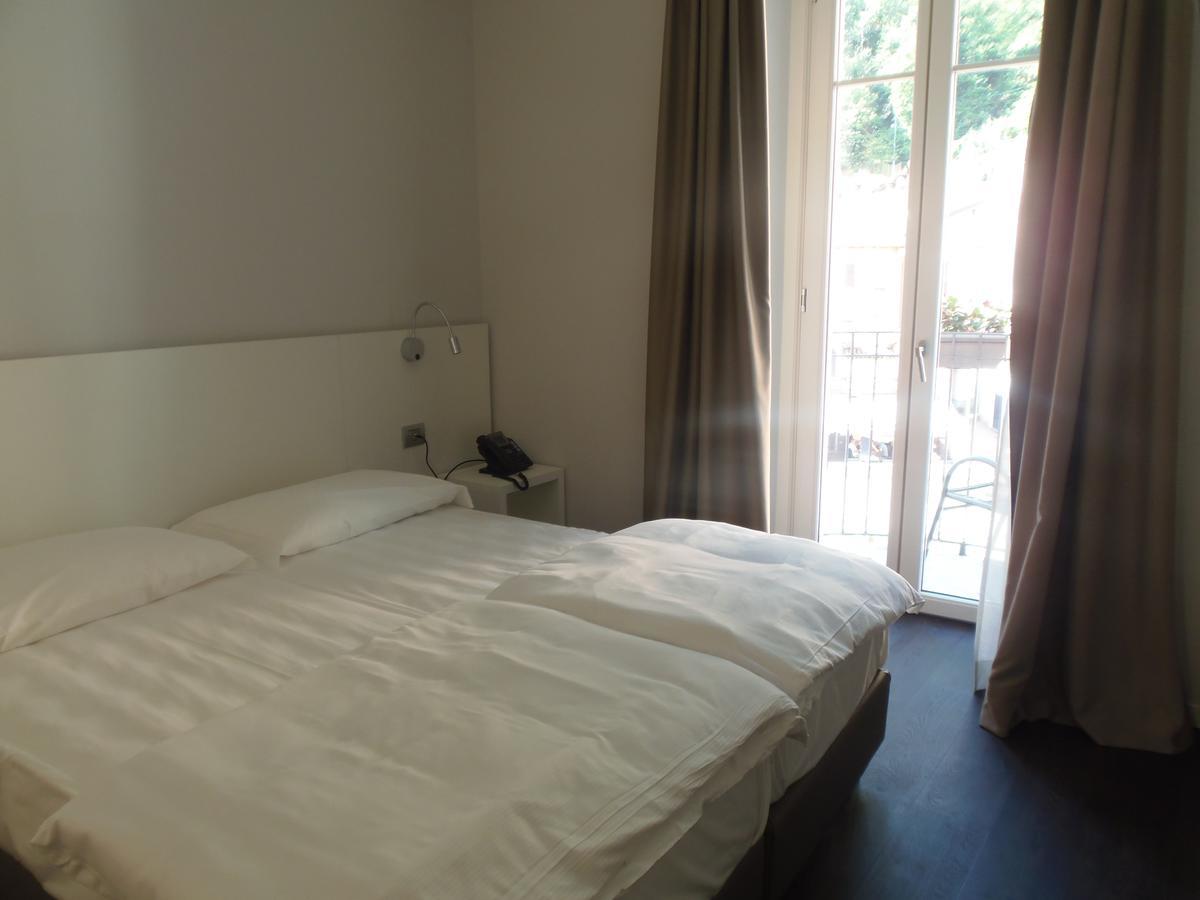 Albergo Dongo Exterior foto