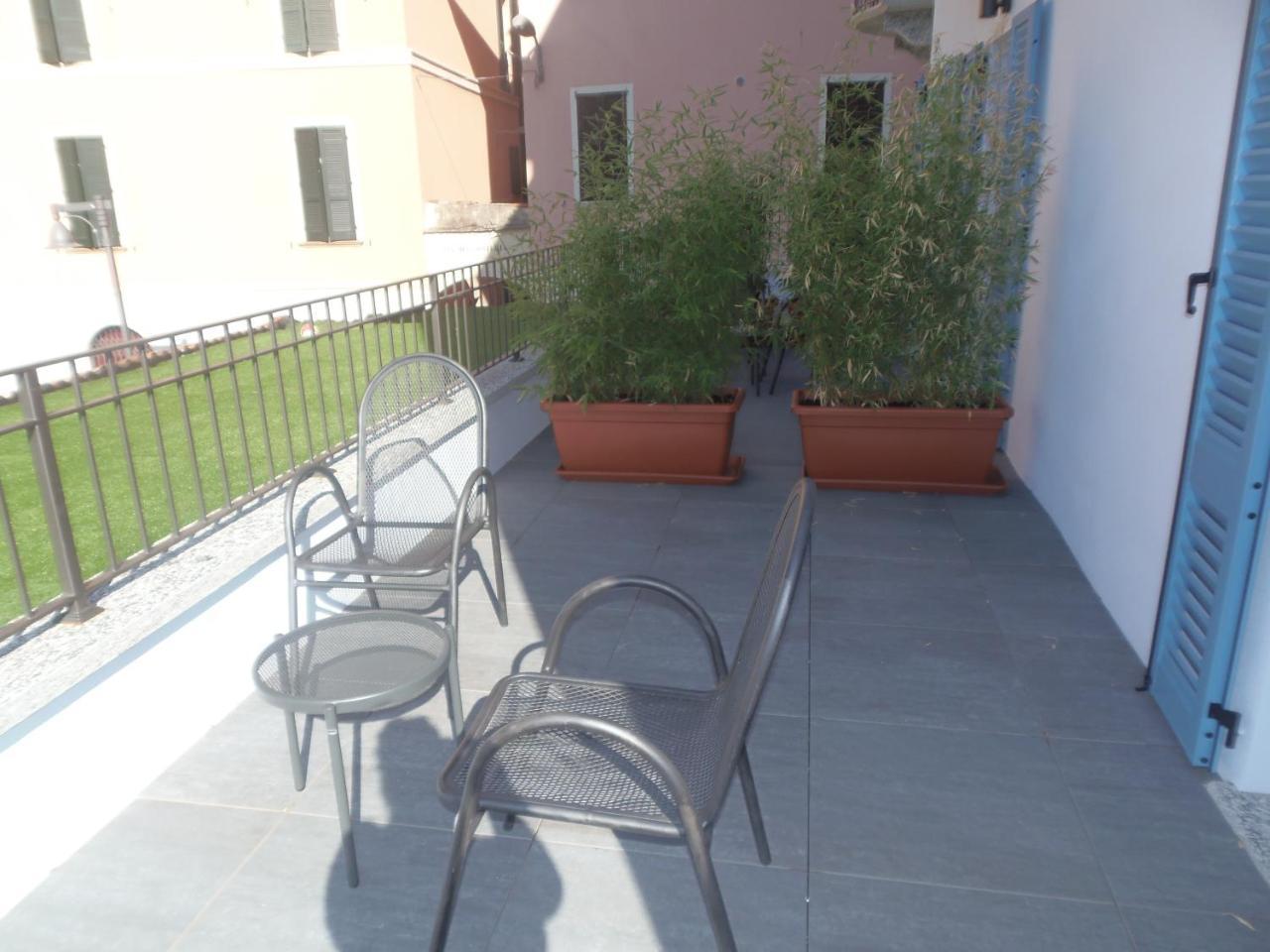 Albergo Dongo Exterior foto